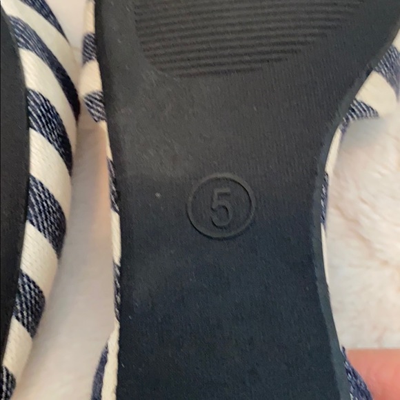 NWOT Merona Striped Flats - Picture 5 of 6